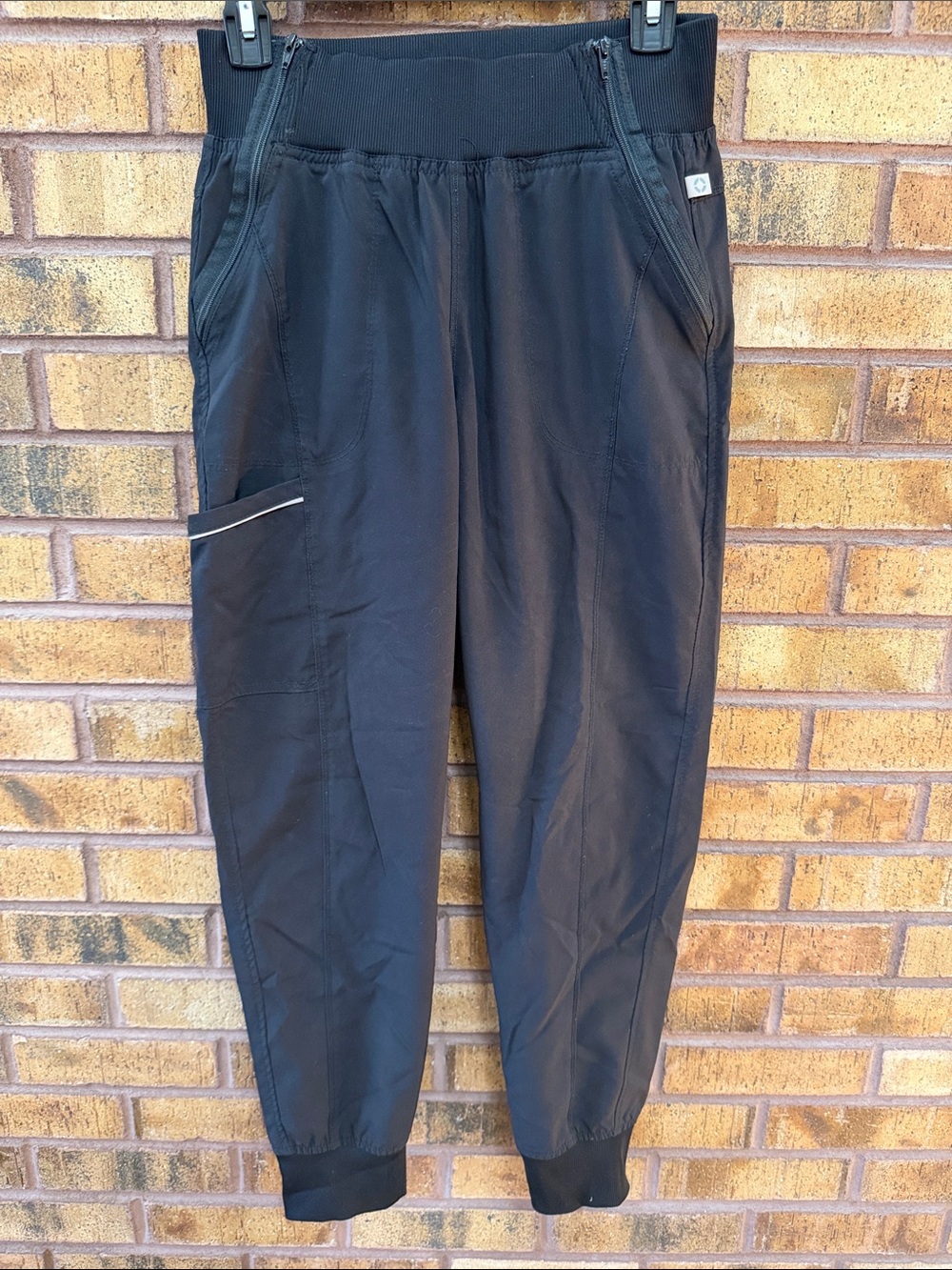 Cherokee Infinity Jogger Scrub Pants